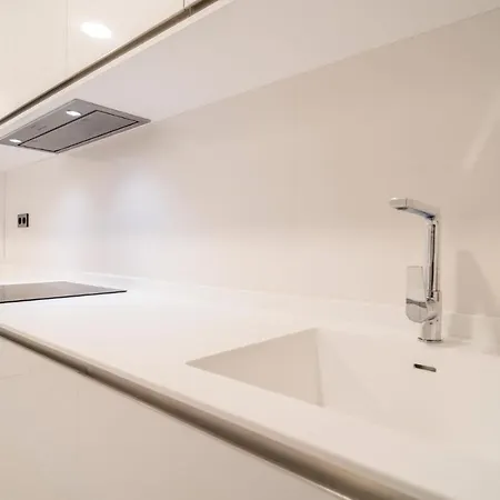 アパート Amazing In With 2 Bedrooms, Outdoor Swimming Pool And Swimming Pool